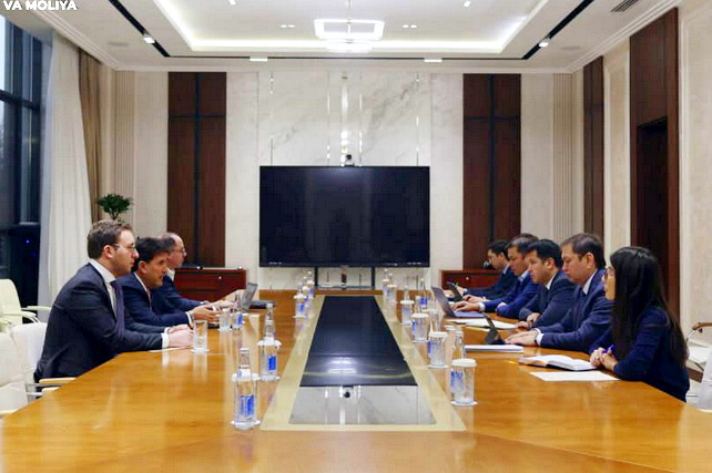 «Flacks Group» обсудила инвестиции и модернизацию промышленности Узбекистана