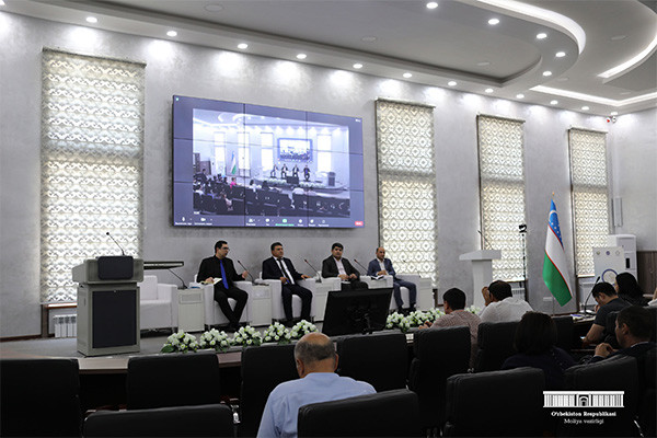 A discussion on electronic digitization of documents for business was held with the participation of entrepreneurs