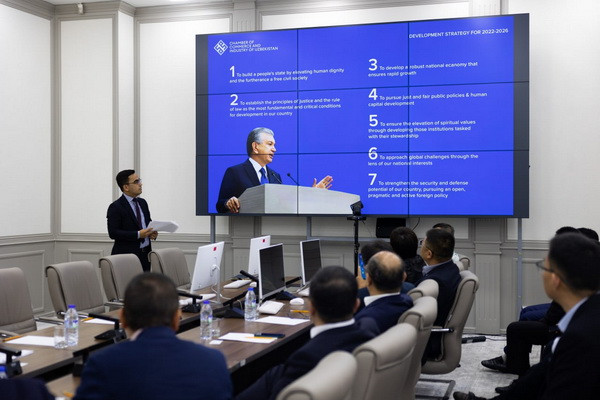 Состоялась встреча с инспектором Департамента промышленности информатизации провинции Шаньдун