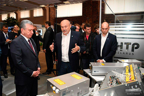 Shavkat Mirziyoyev invites leading innovation companies of Belarus to Uzbekistan