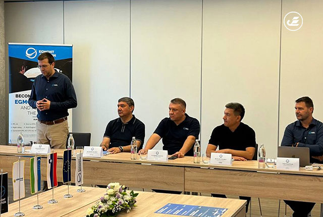 Uzbekistan Airways launches international pilot training program with Egmont Aviation