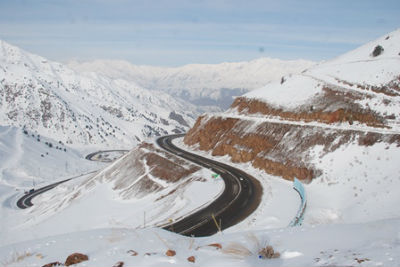 Crack was formed on Qamchiq road