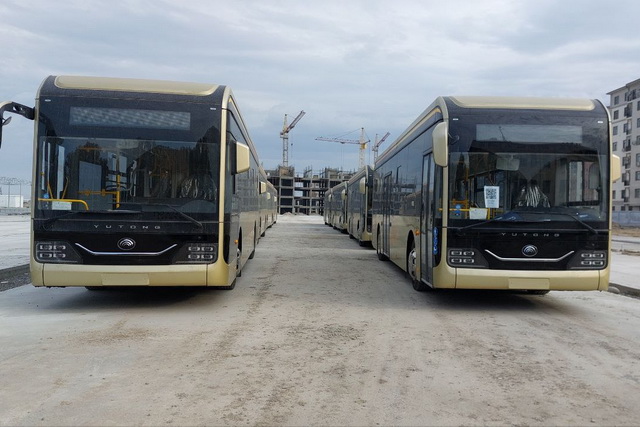 Samarqand shahriga yana 8 ta elektrobus olib kelindi