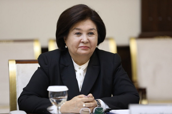 Judicial powers of Robakhon Makhmudova suspended
