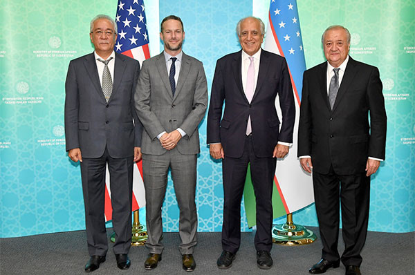 Uzbek Foreign Minister holds talks with US delegation