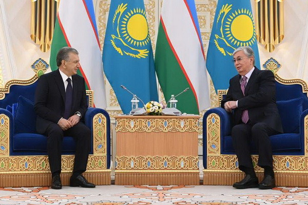 Президент Узбекистана поздравил Президента Казахстана с днем рождения