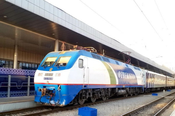 Train Sharq on route Tashkent - Bukhara - Tashkent to run on new schedule