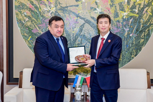 Узбекистан и КНР создадут платформу для цифровой трансформации