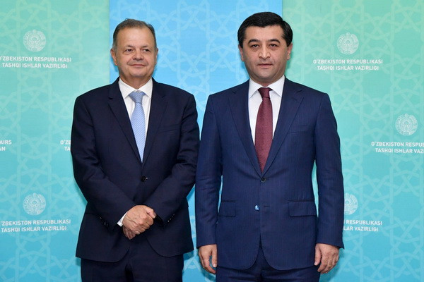 Minister of Foreign Affairs of Uzbekistan meets with the Ambassador of Brazil to Uzbekistan