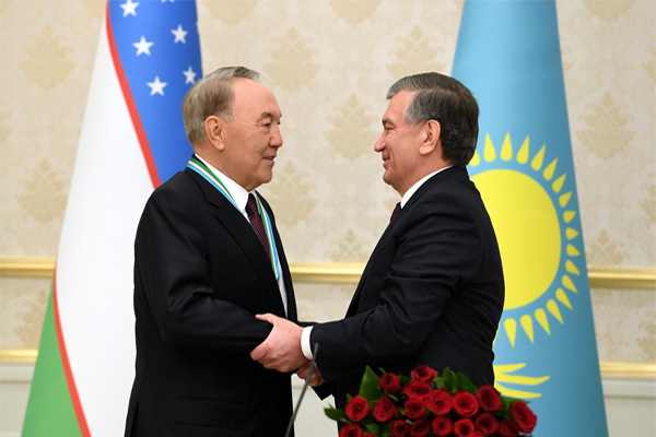 Shavkat Mirziyoyev awards “El-yurt hurmati” order to President of Kazakhstan