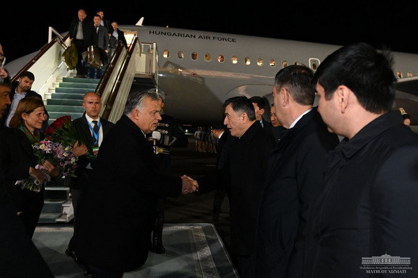 Prime Minister of Hungary arrives in Samarkand