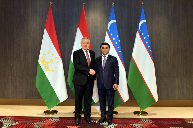 Узбекистан и Таджикистан подтвердили приверженность укреплению двусторонних связей