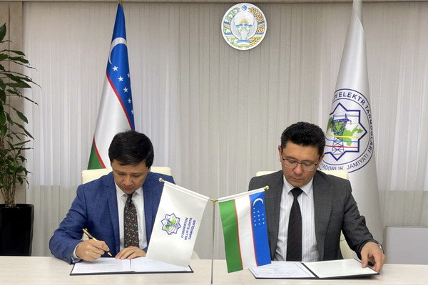 A contract was signed for the supply of primary electrical equipment between National Electric Networks of Uzbekistan and Uzelectroapparat-Electroshield