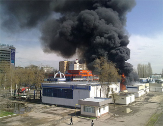 На ташкентской заправке произошел пожар