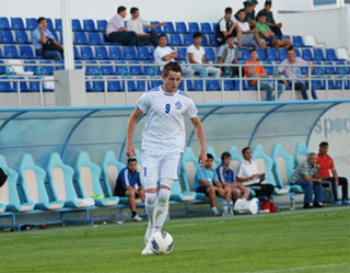 Ivan Nagaev signs contract with Locomotive