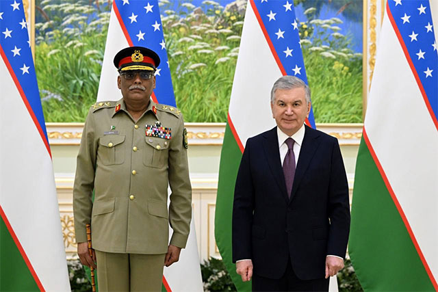 President of Uzbekistan Receives Delegation from Pakistan
