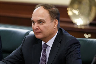 Anatoly Antonov meets Uzbek Defense Minister