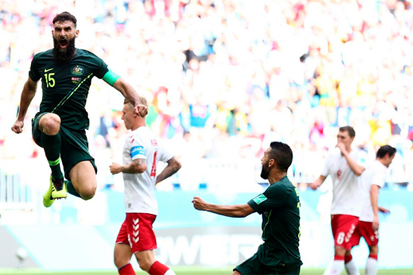 Дания сыграла вничью с Австралией