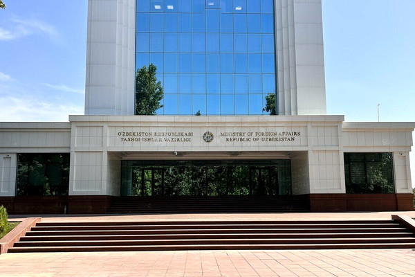 Нападение на дипломатические и другие представительства абсолютно неприемлемо - пресс-секретарь МИД