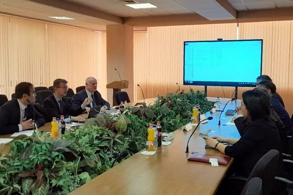 Uzbekistan, France discuss cooperation in civil aviation