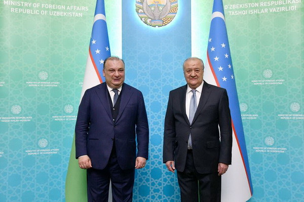 Abdulaziz Kamilov meets with the Chair of the European Parliament Delegation for Central Asia and Mongolia