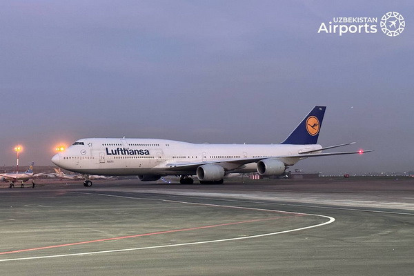 В аэропорту Ташкента совершил экстренную посадку самолет авиакомпании «Lufthansa»