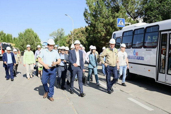 A delegation of entrepreneurs from the Perm Territory visited the Bukhara oil refinery