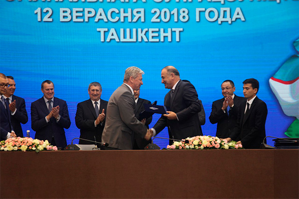 Ўзбекистон-Белорусь 231 млн. долларлик шартнома имзолашди