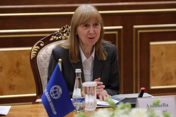 Uzbekistan and the World Bank Strengthen Partnership During New Regional Vice President's Visit