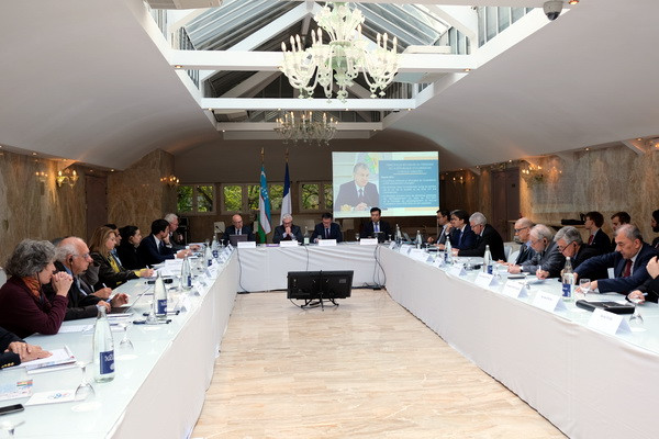 A round table takes place in Paris with the participation of leading analytical centers of Uzbekistan and France