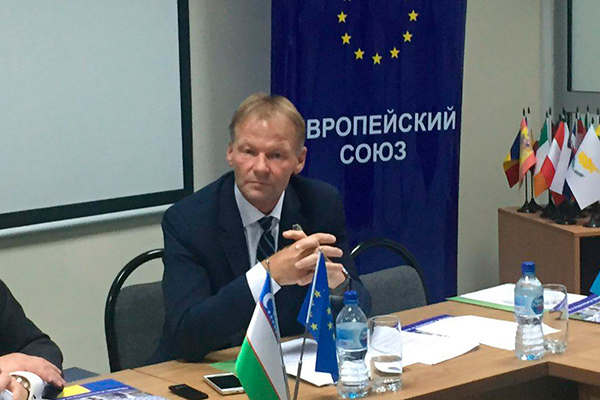 ЕИБ может открыть региональное представительство в Узбекистане