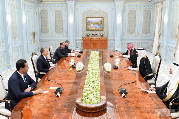 Shavkat Mirziyoyev discusses with the delegation of Saudi Arabia the creation of even more favorable conditions for our pilgrims