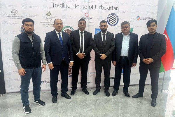 В Баку открылся торговый дом Узбекистана