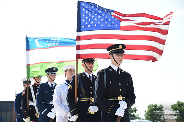 Uzbekistan and the United States sign several documents