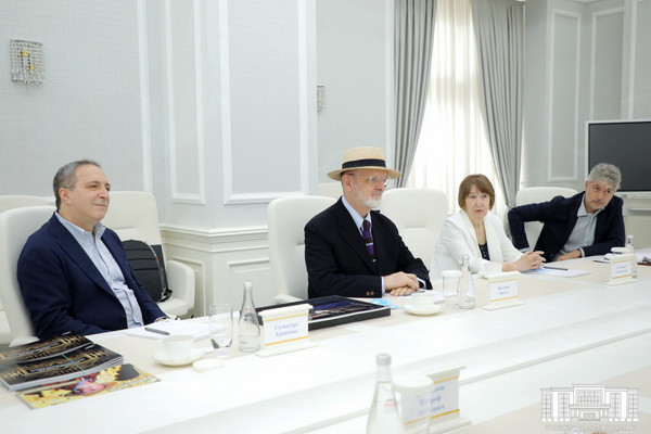 Organizing festivals and designing Tashkent discussed
