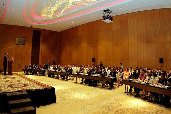 Узбекистан и Китай наращивают сотрудничество в текстильной отрасли