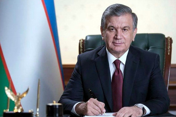 Shavkat Mirziyoyev conferred the highest diplomatic ranks