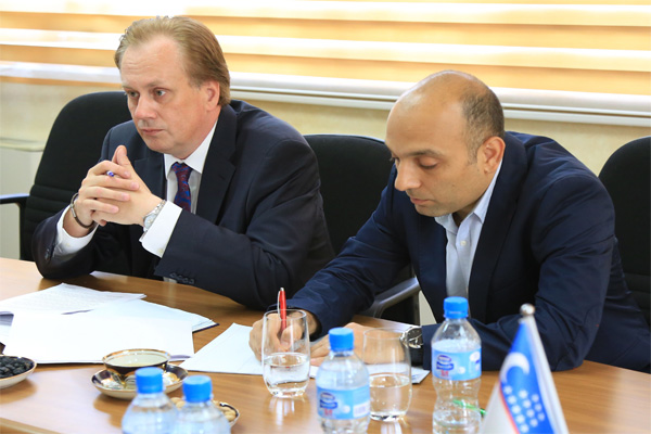 Aktam Haitov receives the ILO delegation