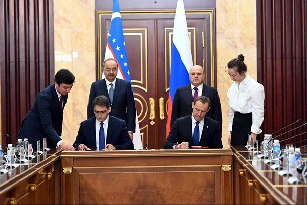 Uzbekistan and Russia sign a number of documents following the results of the Joint Commission