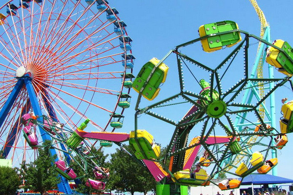 574 attractions in amusement parks are recognized as technically faulty