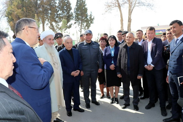 В Узбекистане внедряется новая система поддержке махалли и старшего поколения