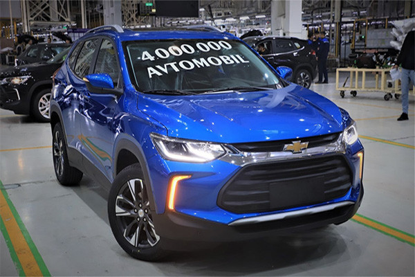 С конвейера завода UzAuto Motors сошел четырехмиллионный автомобиль