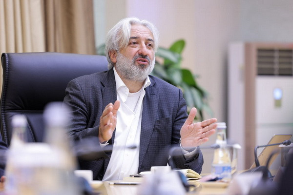 Uzbekistan, Meyer Burger discuss investments in alternative energy