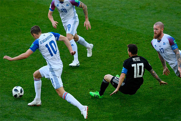 Исландия дебютировала на ЧМ ничьей с Аргентиной