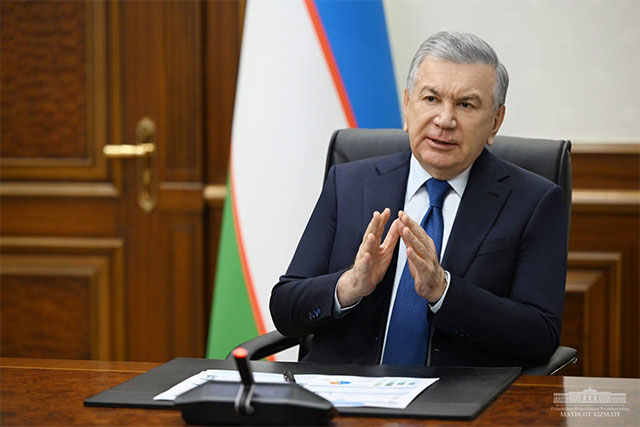 Shavkat Mirziyoyev reviews proposals to engage youth in sports