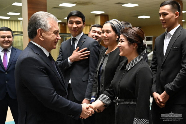 Uzbek President supports youth initiatives
