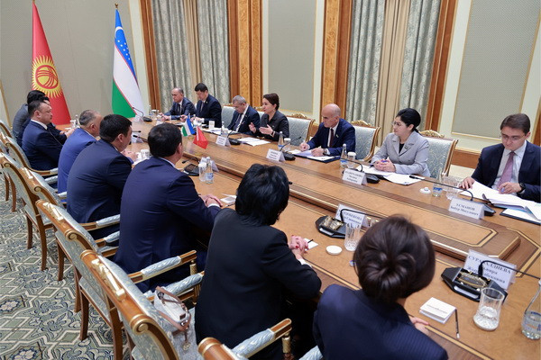 A meeting was held in the Senate of the Oliy Majlis with the Toraga of the Jogorku Kenesh of the Kyrgyz Republic