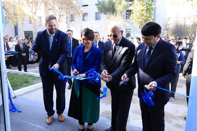 В Самарканде открыт факультет повышения квалификации с поддержкой ЕС и ЮНЕСКО