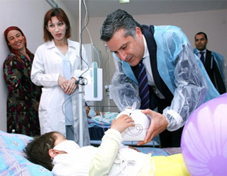 Ucell hands certificate on using of Infusion Pumps to Institute of Hematology