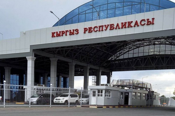 Citizens of Uzbekistan and Kyrgyzstan will be able to travel to two countries with an ID card